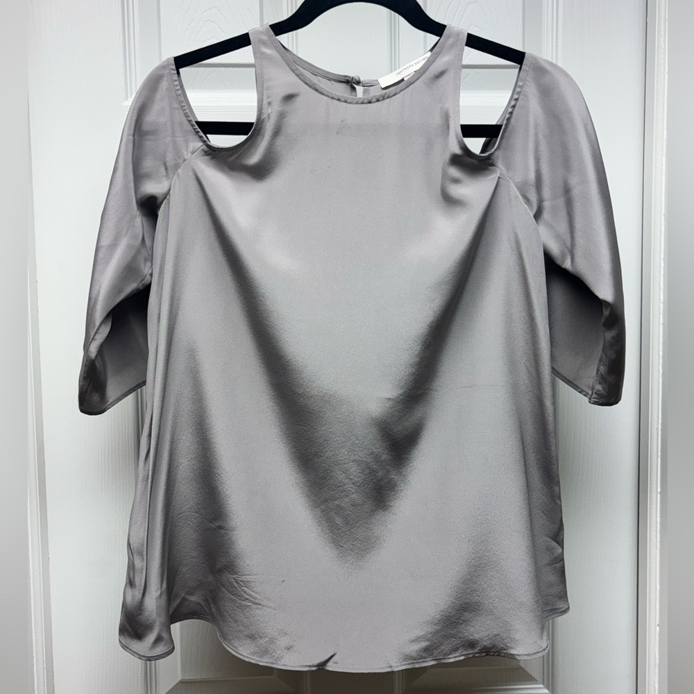 Lavender Brown 100% Silk Cold Shoulder Blouse – Women’s M
